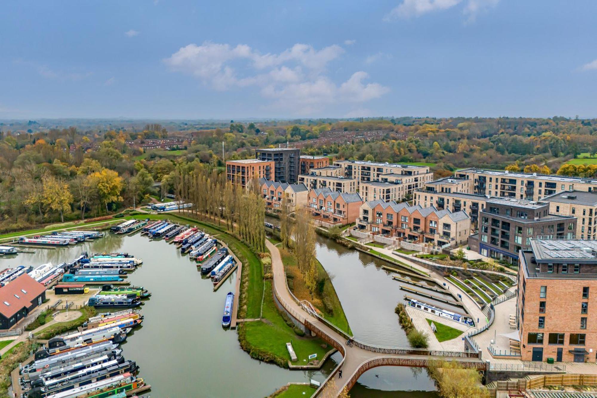 Penthouse Apartment - City Centre - Secure Parking, Balcony, Self-Check-In, Fast Wifi And Smart Tv With Netflix By Yoko Property Milton Keynes Exterior foto